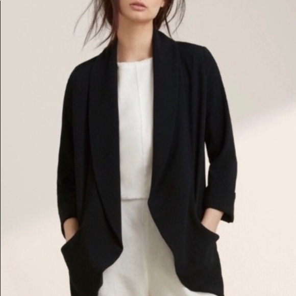 Aritzia Jackets & Blazers - Aritxia  flowy blazer